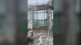 स्व-चालित क्रॉलर तार आरा