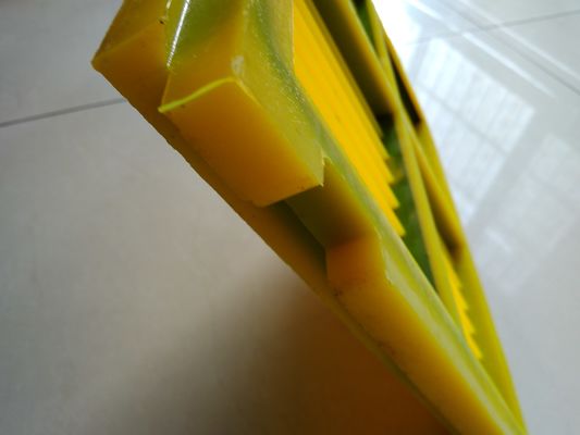 0.1mm Aperture Modular Dewatering Screen Panel for Sand Dewatering with High Tensile Steel Frame