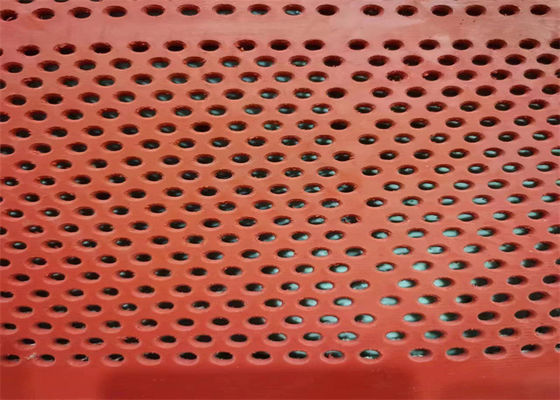 खनन अनुप्रयोगों के लिए हुक स्थापना और अनुकूलन योग्य एपर्चर के साथ 1 मीटर चौड़ाई का रबर स्क्रीन पैनल