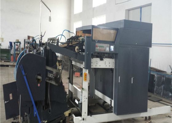 स्वचालित मरने के काटने नालीदार कार्डबोर्ड मशीन